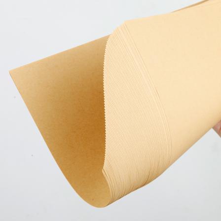 تهیه کاغذ کرافت بسته بندی در طرح های متنوع